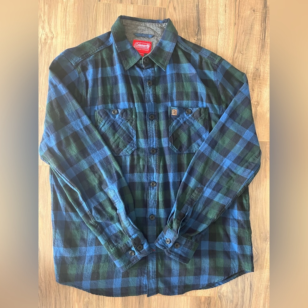 Mens Coleman flannel.